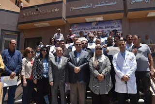 محافظ الفيوم يكرم العاملين المشاركين بمبادرة 100 مليون صحة بالفيوم