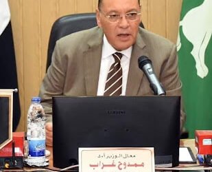 “محافظ الشرقية ” يأمر بغلق 92 كافتريا ومقهى غير مرخصة بنطاق المحافظة