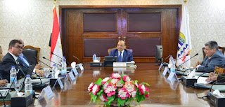 استقبل اللواء محمود شعراوى وزير التنمية المحلية ، وفداً من الشركة المصرية لتدوير المخلفات الصلبة...
