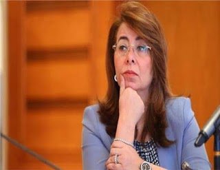 عبد العال يطلب من وزيرة التضامن الخروج من الجلسة ويقول هنكمل مناقشة القانون بدون وزراء
