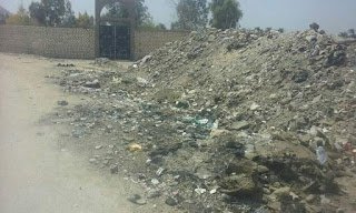 أهالي الجلاوية بسوهاج يستغيثون: القمامة تهدد حياة أطفالنا.. (صور)