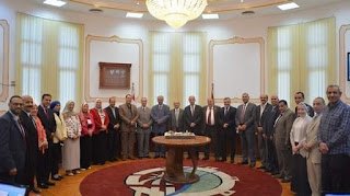 تكريم “رحيل” القائم بأعمال رئيس جامعة الفيوم
