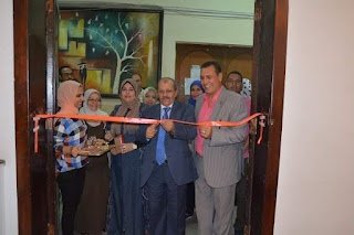 رئيس جامعة الفيوم يفتتح معرض رؤى معاصرة بكلية التربية النوعية.. (صور)