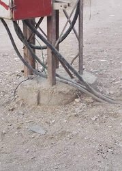 محول كهرباء يهدد حياة أهالي قرية المشايخ في سوهاج.. (صور)