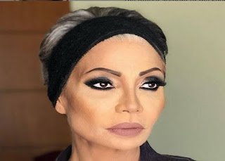 سوسن بدر تهنئ خبير التجميل الخاص بها بعيد ميلاده