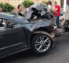 مصرع شابين وإصابة ثالث في تصادم ملاكي ودراجة بخارية بالدقهلية
