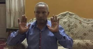 صاحب صورة الصلاة على العجلة ينفي شائعات السوشيال.. ويوجه رسالة لمن روجوها