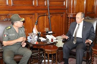 وزير الزراعة يبحث الاستفادة من الصوب الزراعية