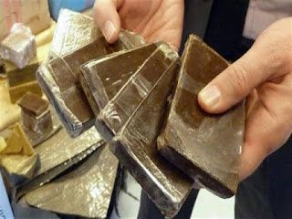 ضبط شخص بحوزته 185 طربة حشيش قبل ترويجها بالقاهرة