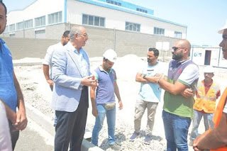 محافظ البحر الأحمر يتفقد المدينة الصناعية بالغردقة