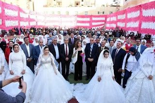 محافظ الشرقية ووزير التموين يشهدان حفل زفاف جماعي لـ 20 عروسا