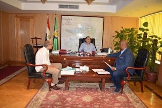 محافظ الفيوم يناقش استعدادات الشباب والرياضة للافتتاحات بالمحافظة