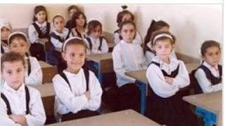 الحكومة تنفي إلغاء إجازة السبت بالمدارس