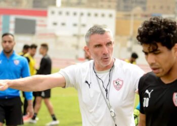 مؤتمر صحفي لكارتيرون في الرابعة مساء