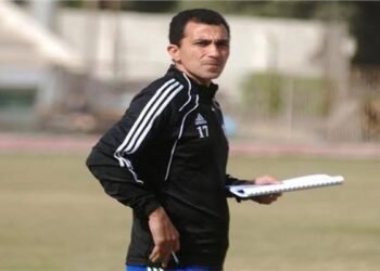 نبيه وعبد المقصود يتابعان زمالك ٩٩ أمام الإسماعيلي