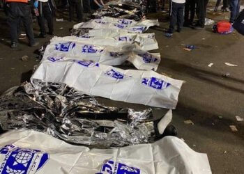 مصرع 20 شخصاً إثر انهيار مدرّج خلال حفل فى إسرائيل