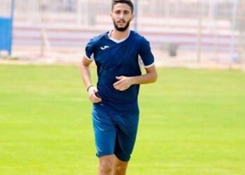 محمد عبد السلام ينتظم في التدريبات الجماعية