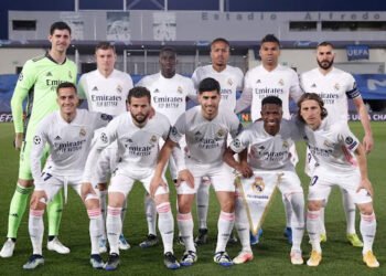 فينسيوس وبنزيما يقودا هجوم ريال مدريد المتوقع الليلة