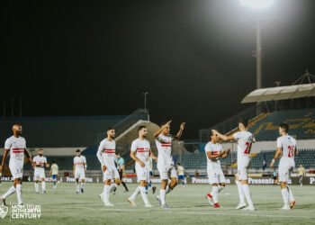 حافلة الزمالك تصل ملعب الجونة