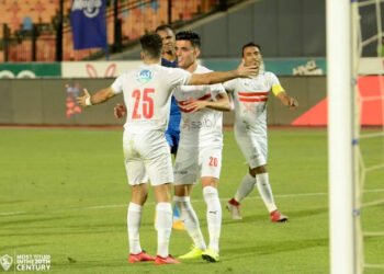 حافلة الزمالك تتحرك للسويس استعدادا لمواجهة مصر المقاصة