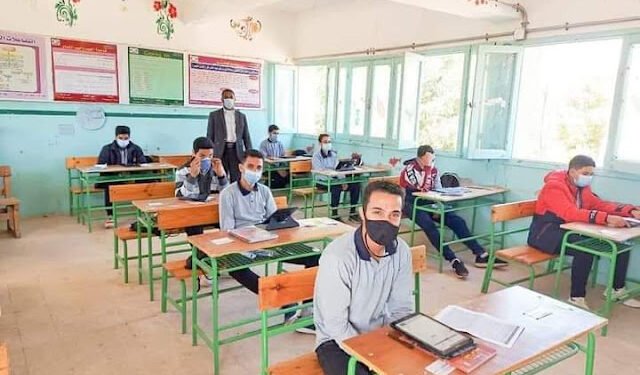 وسط إجراءات إحترازية إنتهاء اليوم الثاني لإمتحانات الثانوية...