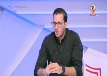 طبيب الزمالك يعقد جلسة مع كارتيرون للاطمئنان على اللاعبين