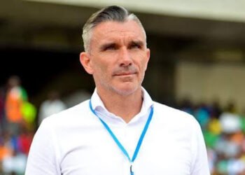 كارتيرون يُعلن تشكيل الزمالك أمام وادي دجلة