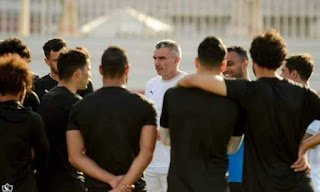 مران الزمالك.. كارتيرون يجتمع بجهازه المعاون