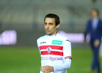 أيمن حفني ينتظر فرمان فيريرا بالحصول على فرصة المشاركة مع الزمالك