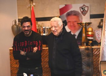 مرتضى منصور يلتقي بعمرو زكي ويعلن تعيينه نائبا لرئيس قطاع الناشئين