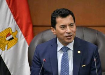 وزير الرياضة يهنىء الزمالك بالفوز بكأس الكؤوس الأفريقية لكرة اليد