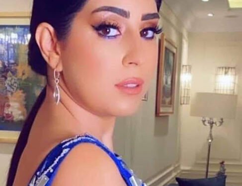 أيتن عامر ترفض التعليق على طلاقها من محمد...