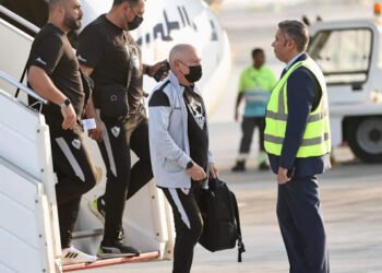 بعثة الزمالك تصل قطر استعدادا لمواجهة الهلال السعودي