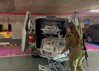 جيش الاحتـــ ـــــلال يزعم: نبذل جهودا لإنقاذ الأطفال الخدج في مستشفى الشفاء