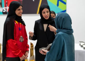 جواهر القاسمي تفتتح المركز الأولمبي لرياضة المرأة