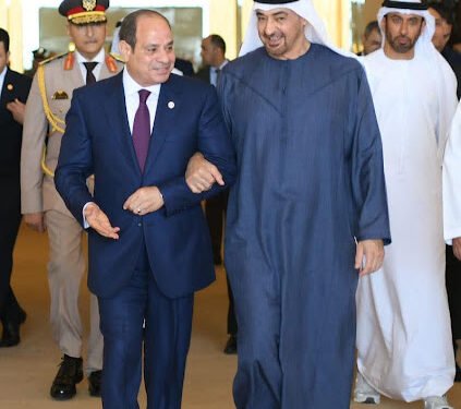 الشيخ محمد بن زايد يستقبل الرئيس السيسي في...