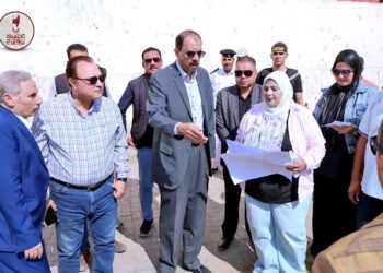 خلال جولة ميدانية اليوم ..  محافظ سوهاج يتفقد أعمال تطوير الحديقة العامة بجوار المديرية...