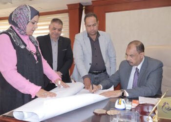 محافظ سوهاج يعتمد لوحات تحديث المخطط الاستراتيجي العام لمدينة أخميم