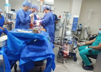 استئصال ورم بجراحة نادرة لأول مرة بمستشفي طامية المركزي بالفيوم