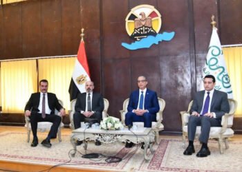 محافظ الفيوم يشهد الندوة التوعوية “دور الرقابة الإدارية في الوقاية من الفساد ومكافحته”   