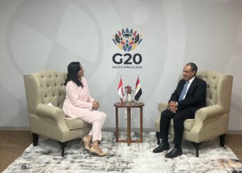وزير الخارجية يلتقي وزيرة خارجية كندا على هامش قمة مجموعة العشرين بجوهانسبرج