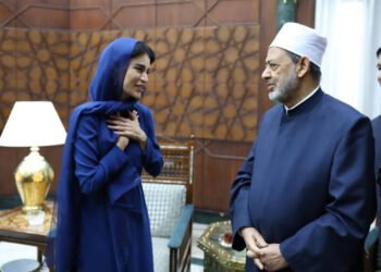 شيخ الأزهر يستقبل رئيسة الإدارة الرئاسية في جمهوريَّة أوزبكستان ويتفقان على تعزيز العمل لحفظ التراث...
