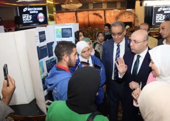 محافظ  بني سويف يفتتح المعرض السنوي للعلوم والهندسة لاختيار المشروعات المشاركة ضمن المسابقة العالمية” ISEF” 