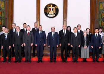 الرئيس السيسي يستقبل مجموعة خبراء التعليم اليابانيين المتواجدين في مصر