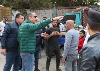 محافظ الجيزة يقوم بجولة مفاجئة لرصد الإشغالات وبؤر المخلفات بأحياء جنوب الجيزة والعمرانية والدقي