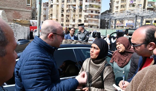 محافظ الفيوم يتفقد أحد المواقع المقترحة لنقل موقف...