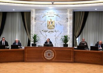 رئيس الوزراء يكلف برفع درجة الاستعداد القصوى من جميع أجهزة الدولة المعنية للتعامل مع أية...