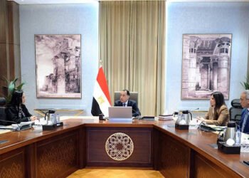 رئيس الوزراء يتابع الإجراءات الخاصة بتنفيذ التوجيهات الرئاسية بطرح وحدات سكنية بالإيجار للمواطنين