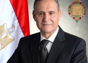 دكتور بجامعة المنصوره يقود برنامجًا عالميًّا في البحث الإكلينيكي