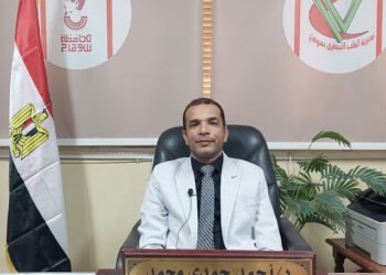 مريضة بعسر الهضم وليس بالسعار مدير الطب البيطري بسوهاج الجاموسة الزومبي بقرية برخيل فى البلينا...